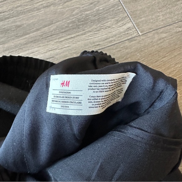 H&M Innovation wide leg flared trousers - Picture 6 of 9